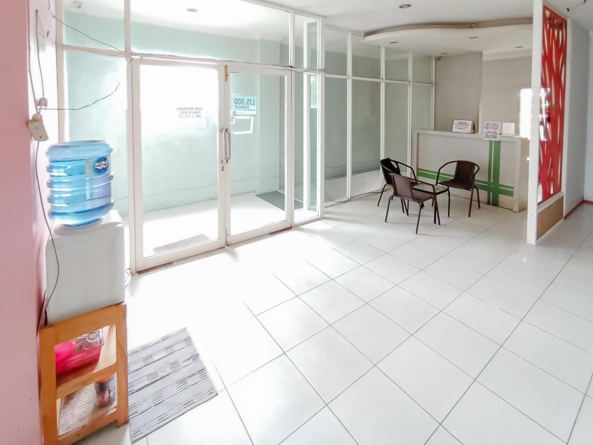 Reddoorz Syariah Near Q-Mall Banjarbaru Martapura  Buitenkant foto